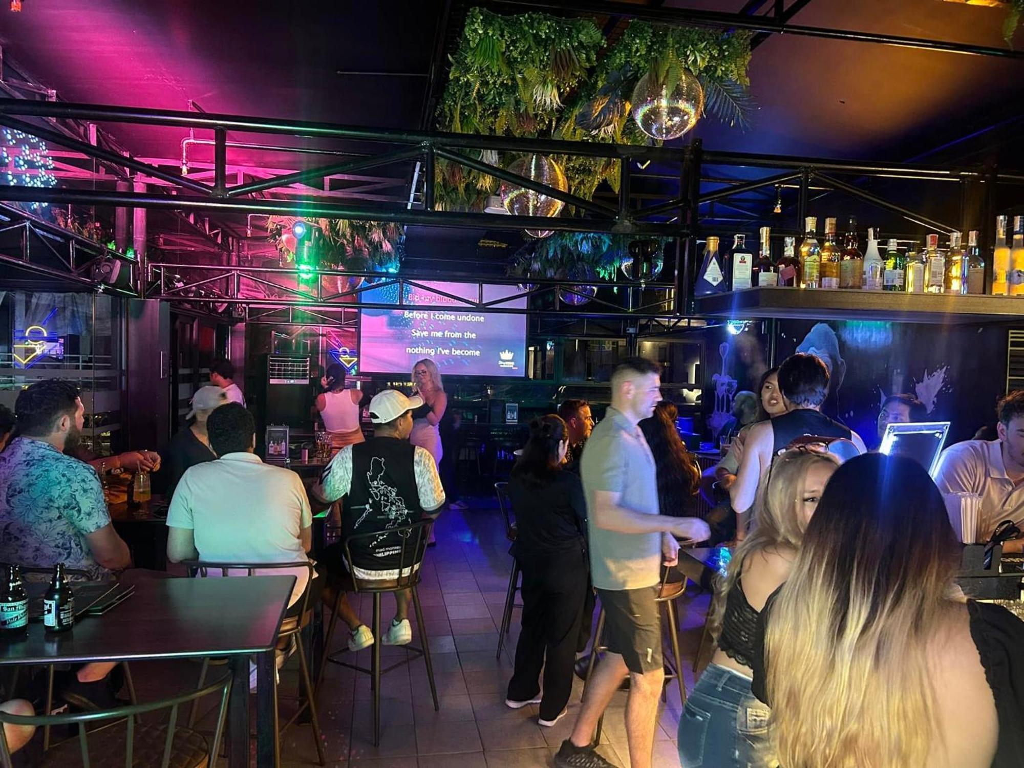 بيت شباب Mad Monkey Manila ماكاتي المظهر الخارجي الصورة