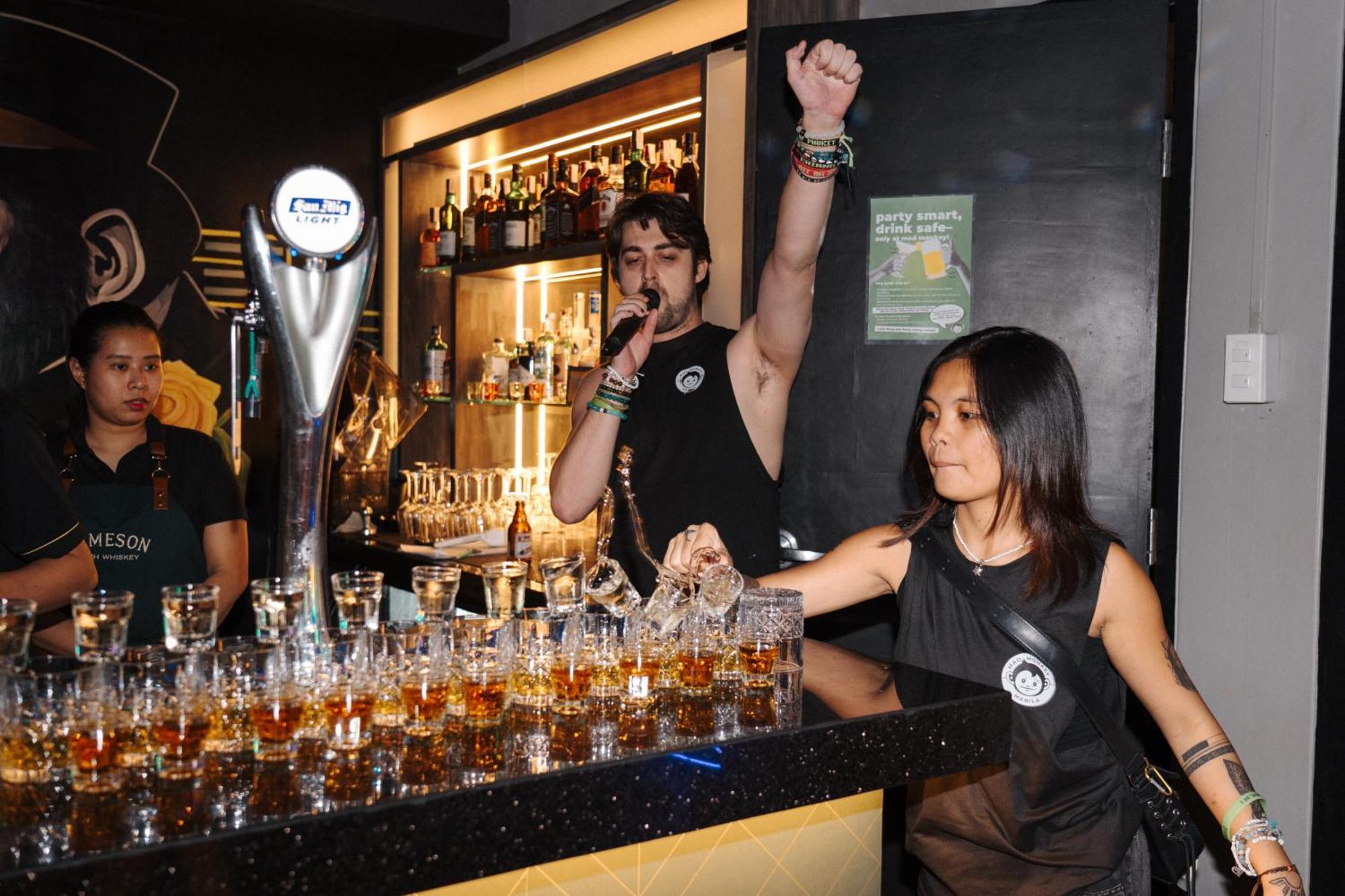 بيت شباب Mad Monkey Manila ماكاتي المظهر الخارجي الصورة